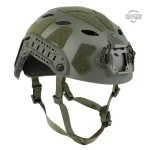 Casque avec visière intégrée pour une visibilité optimale