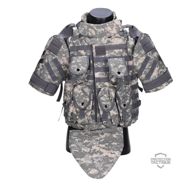 Gilet adapté aux jeux de simulation militaire